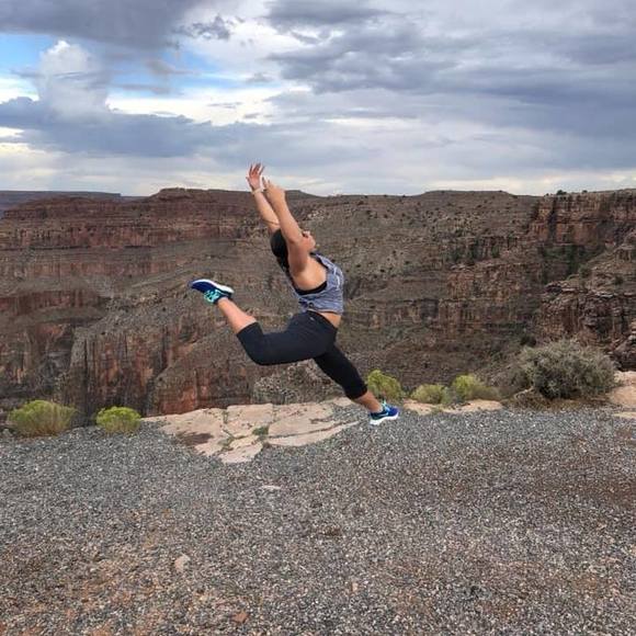 Meet your Posher, Mariah - Picture 1 of 1